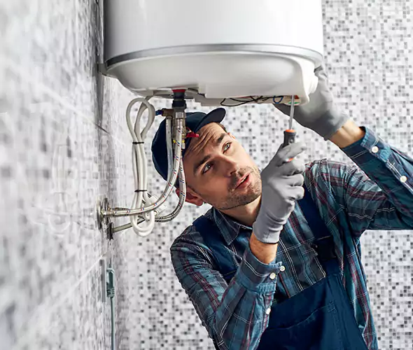 Expert Plumber for Hot Water Tank Maintenance in Elmwood Park, NJ: Schedule Reliable Maintenance Services with Us