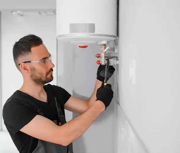 Expert Plumber for Water Heater Expansion Tank Installation in Elmwood Park, NJ