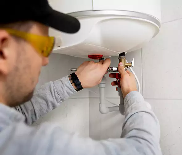 Get Affordable Water Heater Repair Service in Elmwood Park, NJ