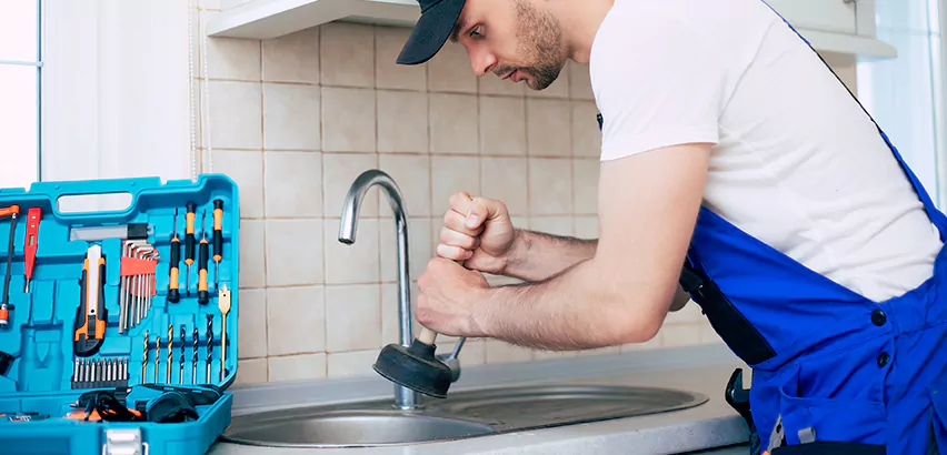 Emergency Plumber in Elmwood Park
